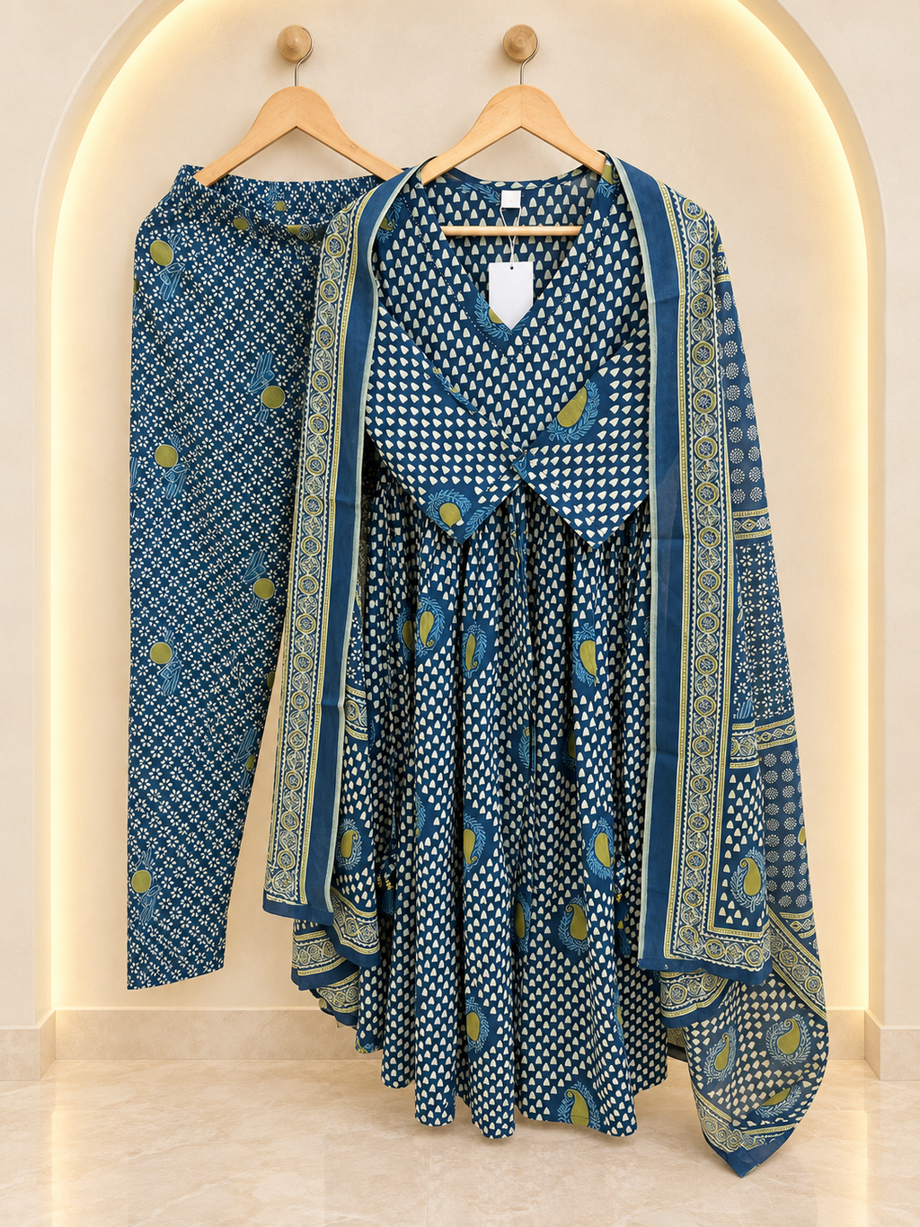 Anarkali Kurta Set