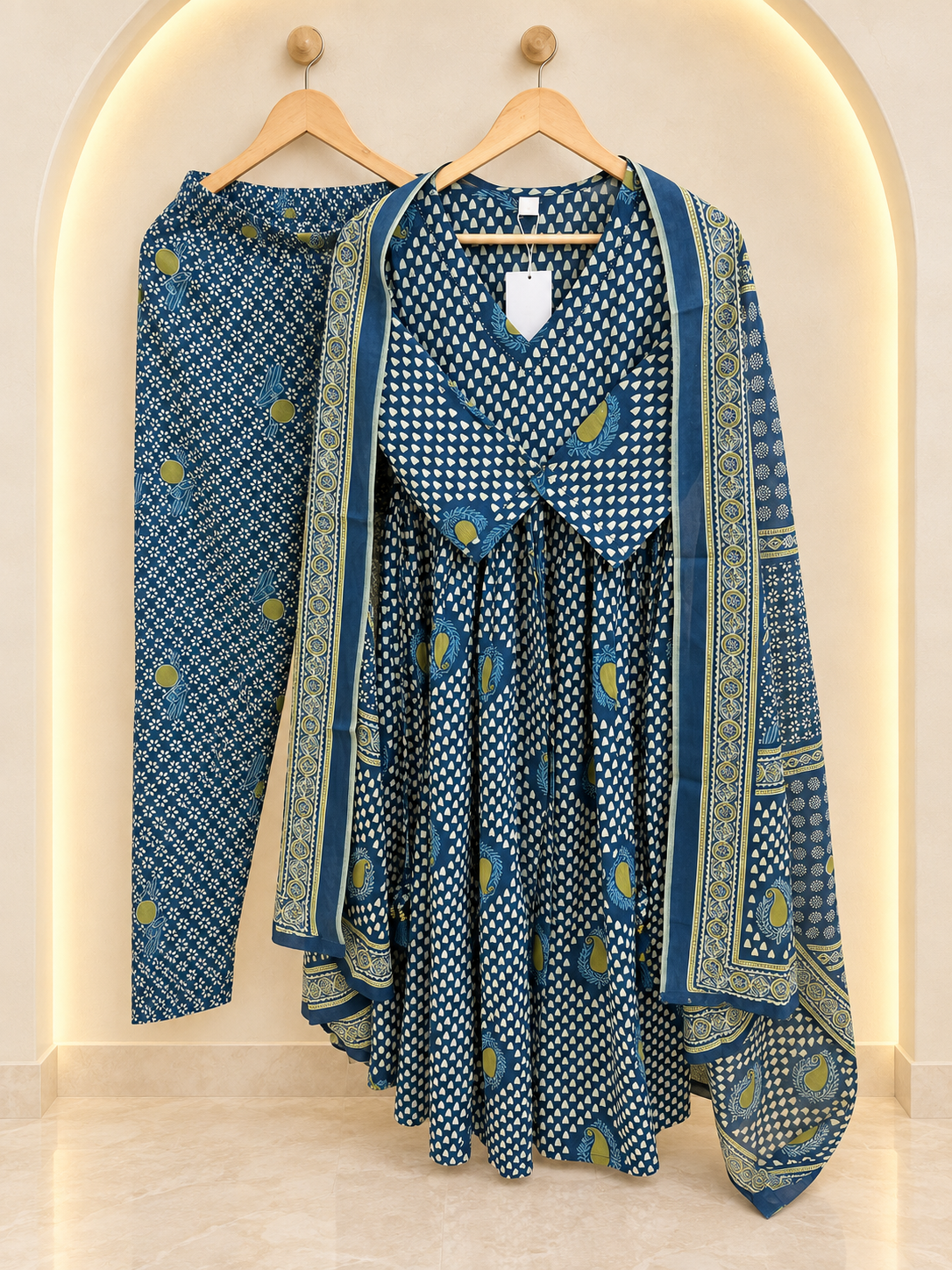 Anarkali Kurta Set